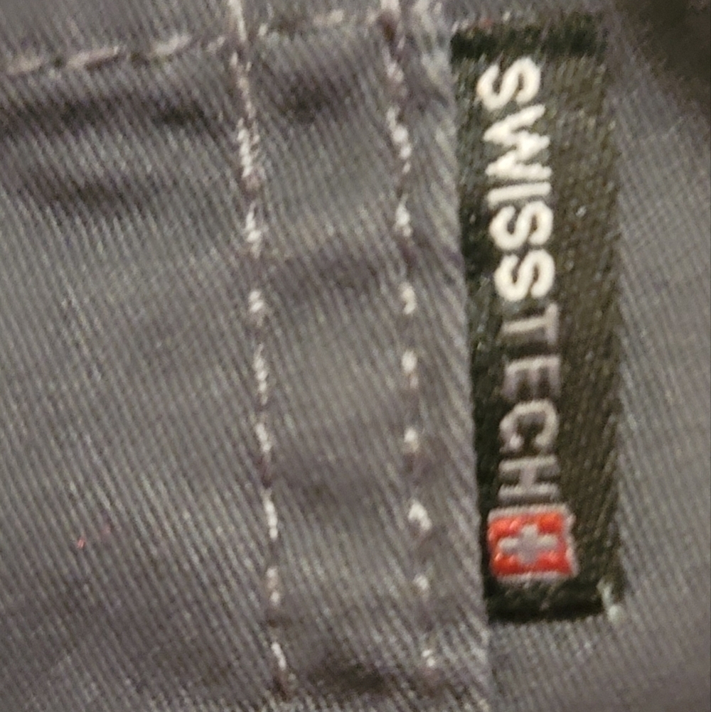 SWISS Tech Utility Shorts - Picture 5 of 9